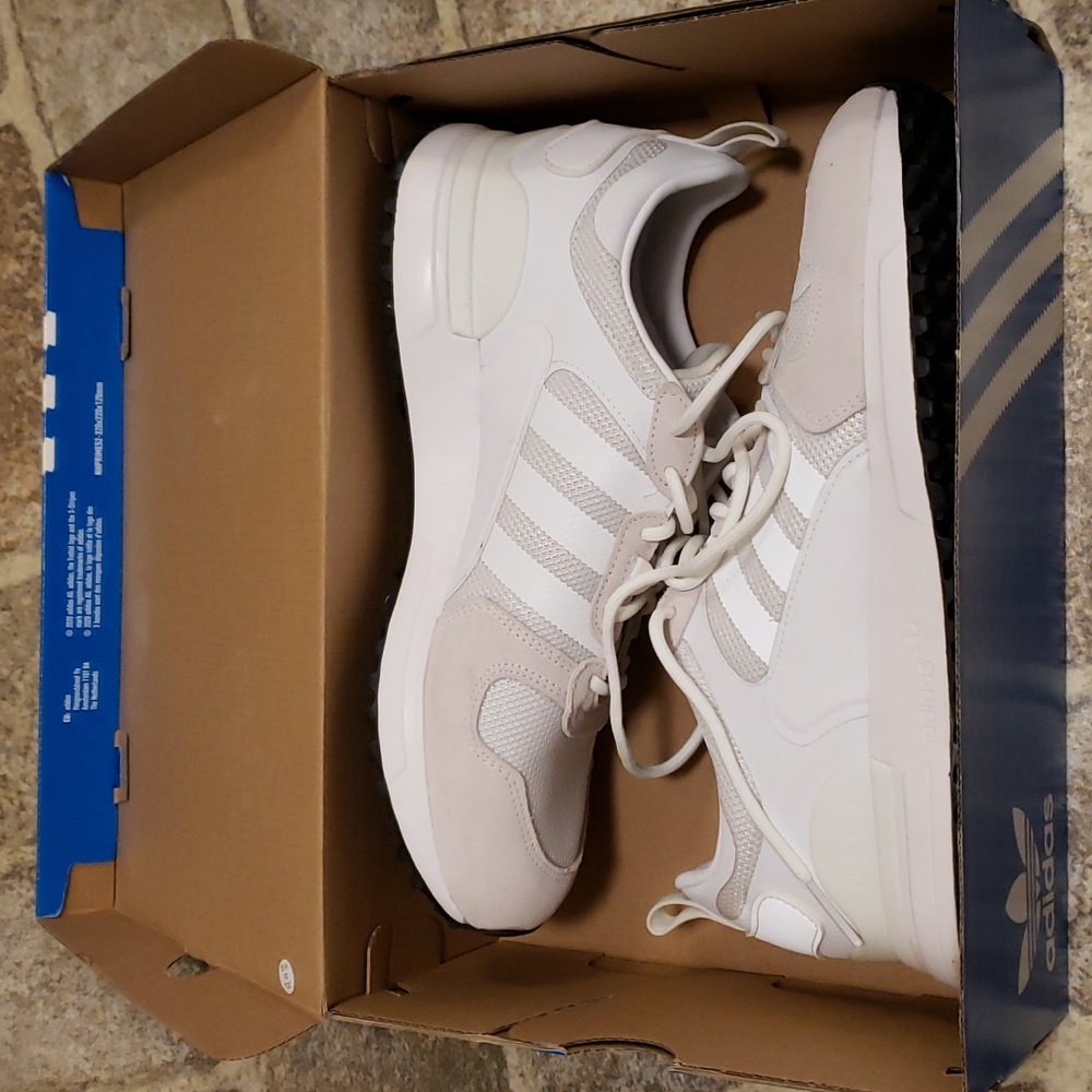 Men's Adidas ZX 700 HD white 9.5us